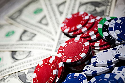 Live Casino whitslot dengan dealer nyata di layar perangkat mobile